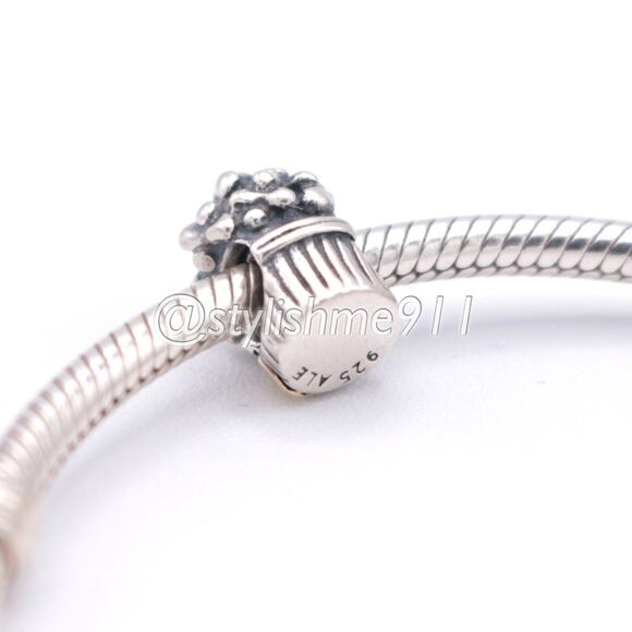 Authentic PANDORA Bouquet of Flowers Charm - 790441 - Picture 5 of 13